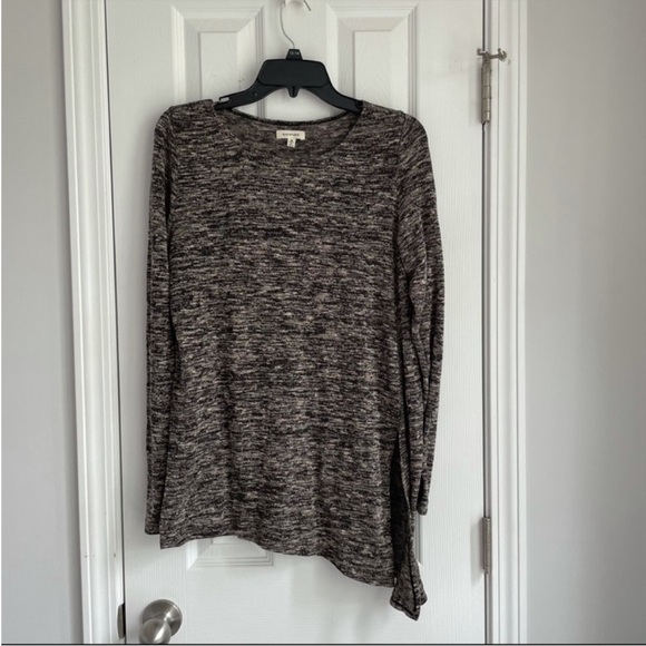 Max Studio Asymmetrical Sweater Gray/Beige Size M - Picture 2 of 9